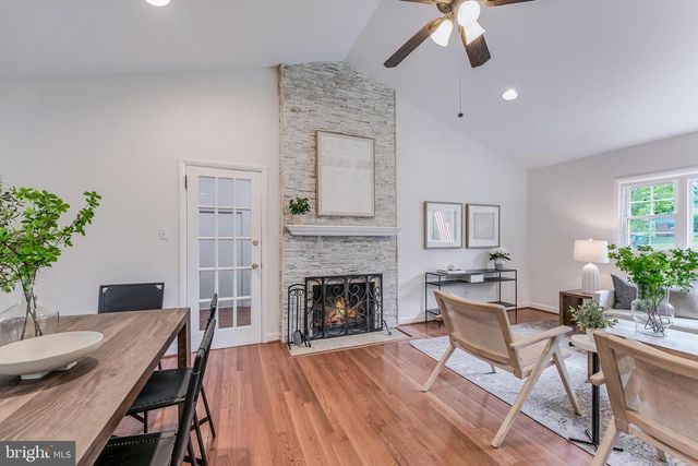3447 LITTLE HUNTING CREEK DR, Alexandria, VA 22309