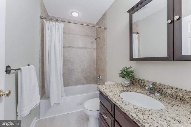 3447 LITTLE HUNTING CREEK DR, Alexandria, VA 22309