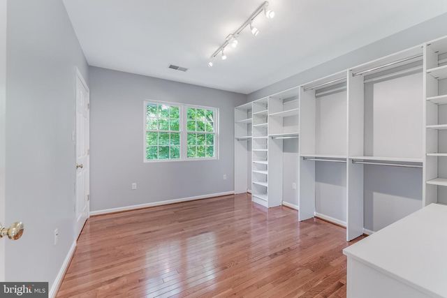 3447 LITTLE HUNTING CREEK DR, Alexandria, VA 22309