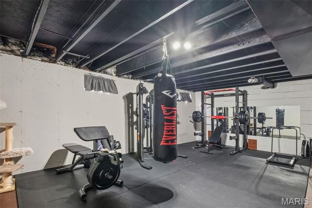 1216 Flintshire Lane, Lake St Louis, MO 63367