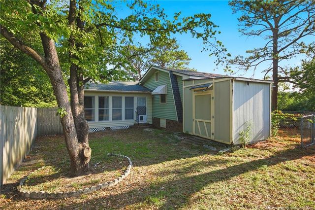 1902 Wayne Lane, Fayetteville, NC 28304