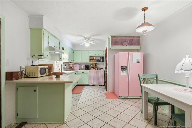 1902 Wayne Lane, Fayetteville, NC 28304