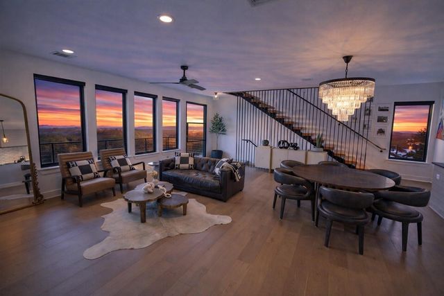 8501 Bronco LN, Lago Vista, TX 78645