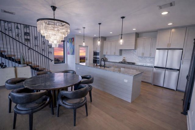 8501 Bronco LN, Lago Vista, TX 78645