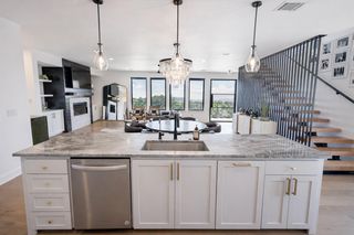 8501 Bronco LN, Lago Vista, TX 78645