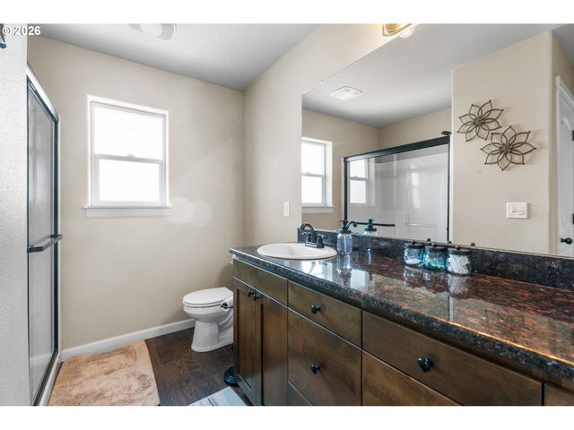 218 FINNEYS Ave, Molalla, OR 97038