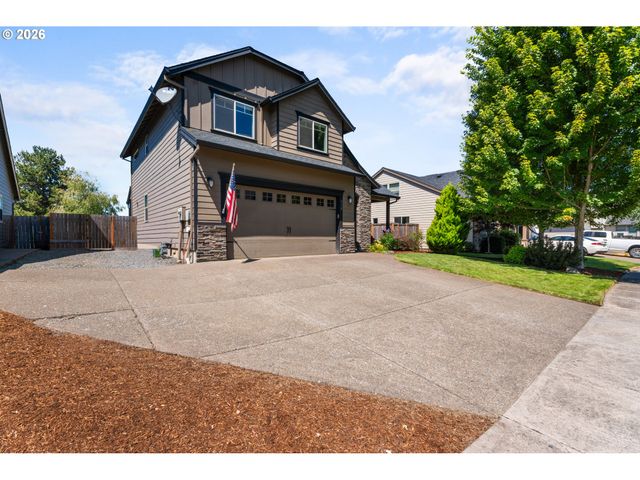 218 FINNEYS Ave, Molalla, OR 97038