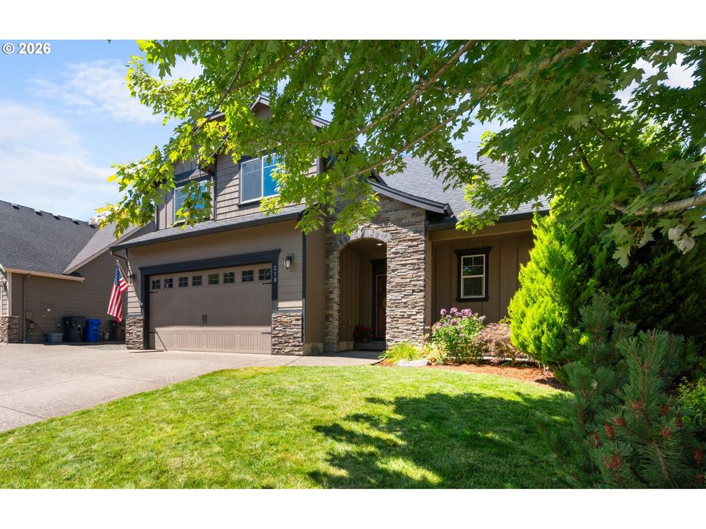 218 FINNEYS Ave, Molalla, OR 97038