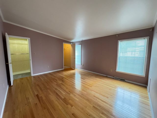 25 Fieldwood Dr, Bridgewater, MA 02324