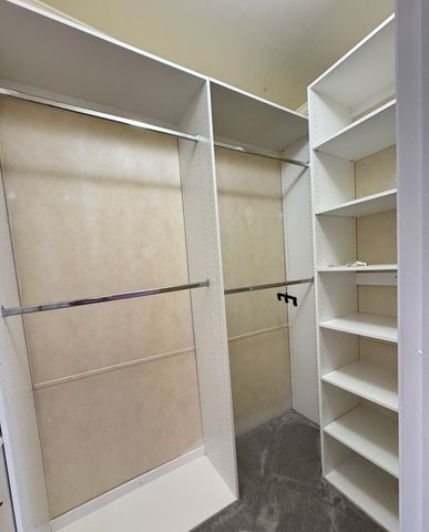 25 Fieldwood Dr, Bridgewater, MA 02324