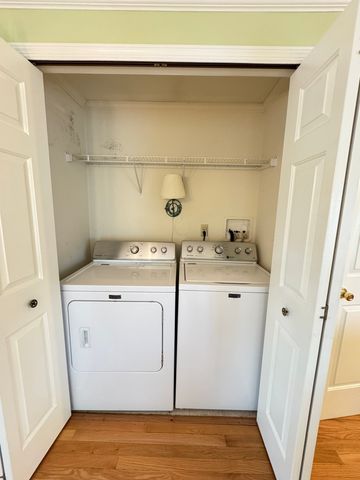 25 Fieldwood Dr, Bridgewater, MA 02324