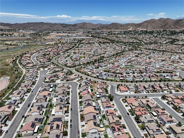 29133 Gardenia, Lake Elsinore, CA 92530