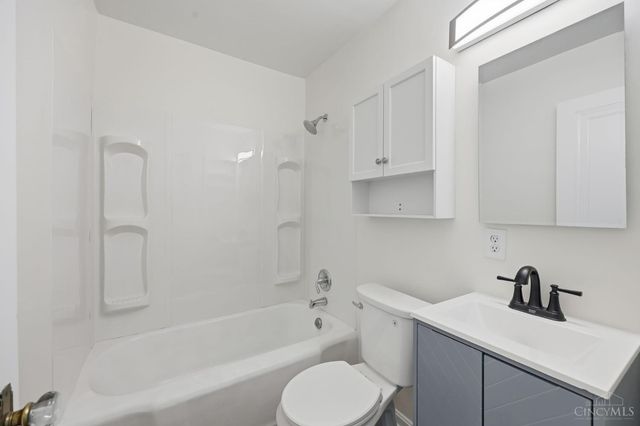 4740 Green Glen Lane, Cincinnati, OH 45238