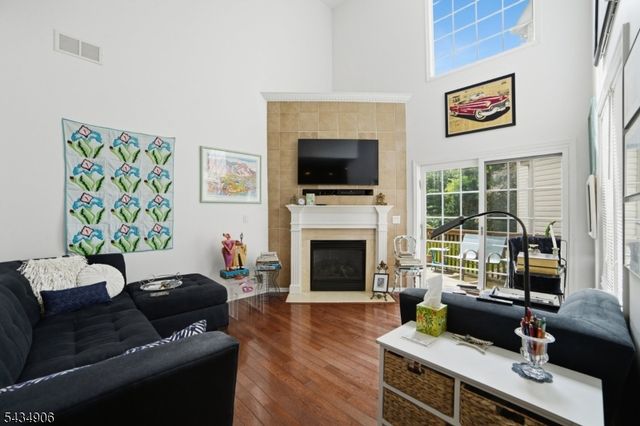 1098 Smith Manor Blvd, West Orange Twp., NJ 07052