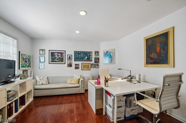 1098 Smith Manor Blvd, West Orange Twp., NJ 07052