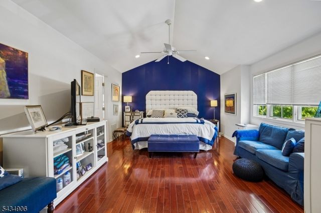 1098 Smith Manor Blvd, West Orange Twp., NJ 07052