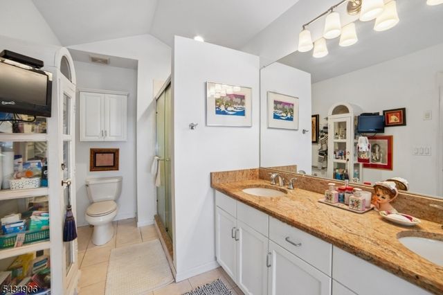 1098 Smith Manor Blvd, West Orange Twp., NJ 07052