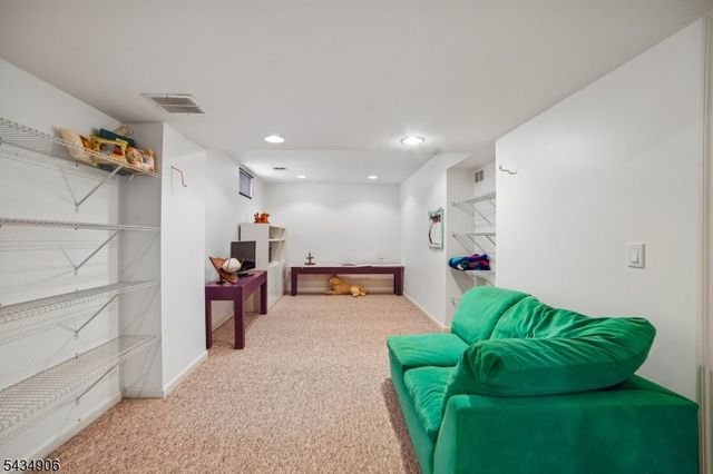 1098 Smith Manor Blvd, West Orange Twp., NJ 07052