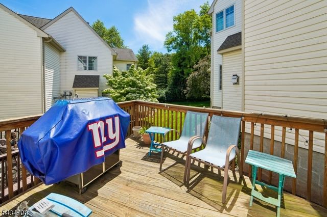 1098 Smith Manor Blvd, West Orange Twp., NJ 07052