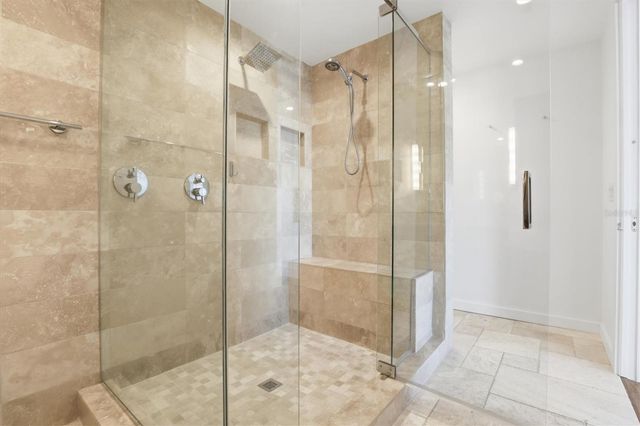 6537 CAPE HATTERAS WAY NE 4, St Petersburg, FL 33702