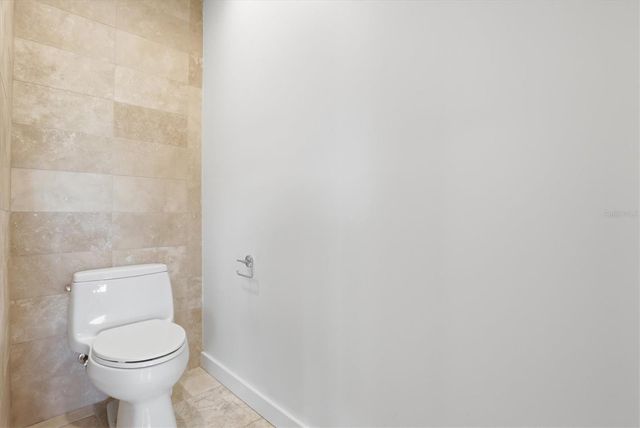 6537 CAPE HATTERAS WAY NE 4, St Petersburg, FL 33702