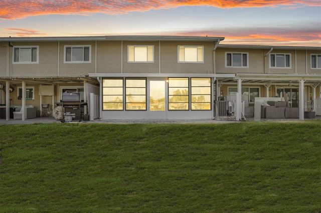 6537 CAPE HATTERAS WAY NE 4, St Petersburg, FL 33702