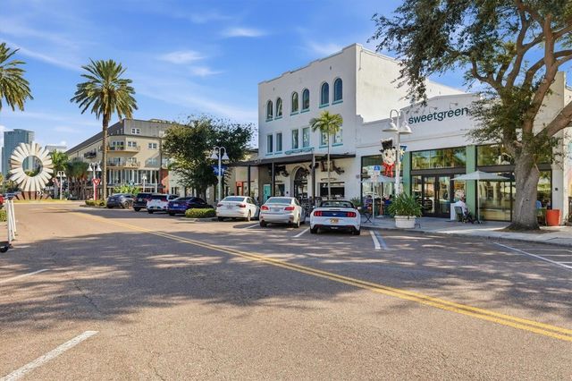 6537 CAPE HATTERAS WAY NE 4, St Petersburg, FL 33702