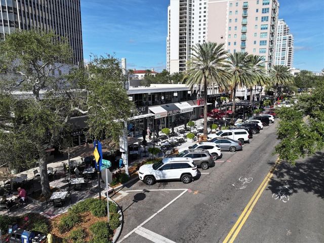 6537 CAPE HATTERAS WAY NE 4, St Petersburg, FL 33702