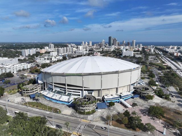 6537 CAPE HATTERAS WAY NE 4, St Petersburg, FL 33702