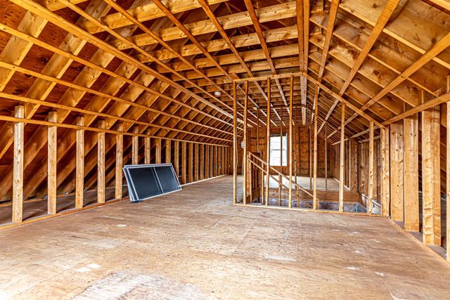 81 Marathon Way, Manchester, NH 03109