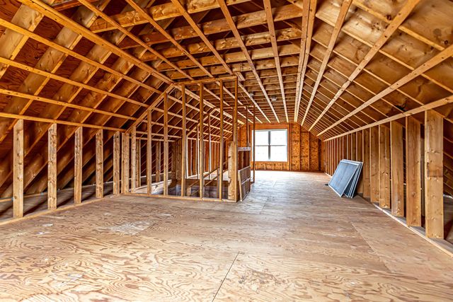 81 Marathon Way, Manchester, NH 03109