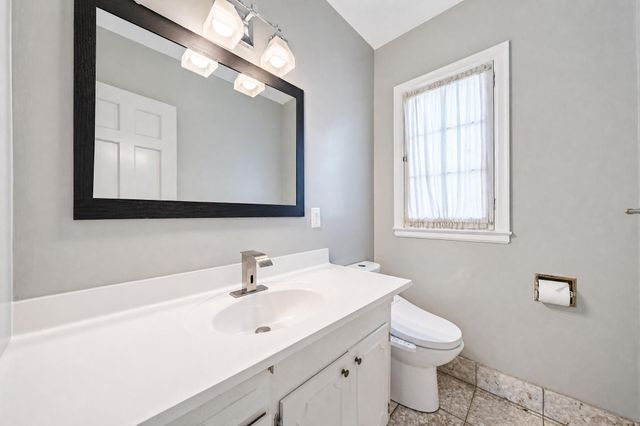 7800 Pearson Way NE, Fridley, MN 55432