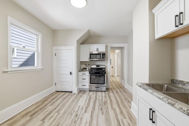 3036 Clinton Avenue, Minneapolis, MN 55408