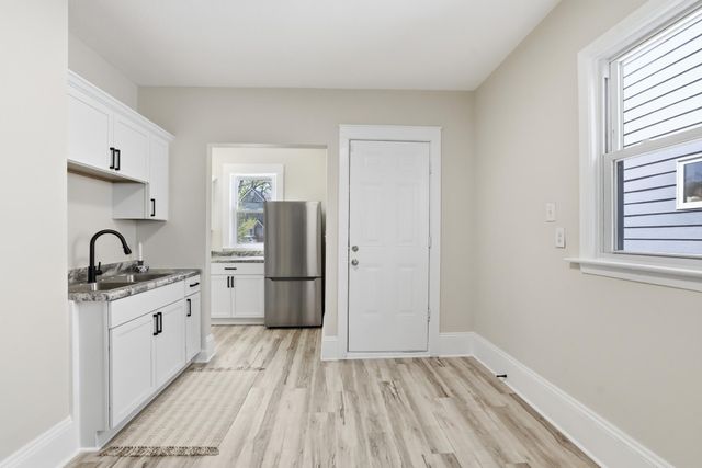 3036 Clinton Avenue, Minneapolis, MN 55408
