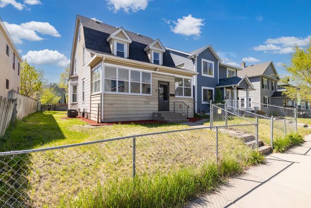 3036 Clinton Avenue, Minneapolis, MN 55408