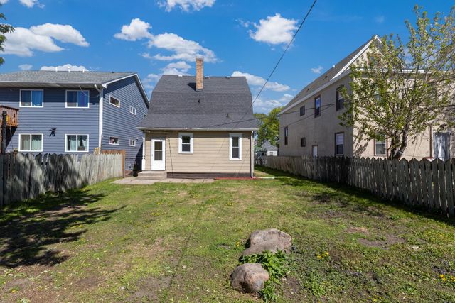 3036 Clinton Avenue, Minneapolis, MN 55408