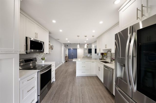 11774 SW 133 Ct, Miami, FL 33186