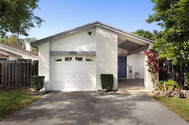 11774 SW 133 Ct, Miami, FL 33186