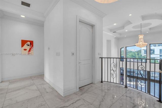 2085 Keystone Boulevard, North Miami, FL 33181