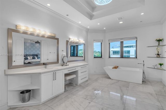 2085 Keystone Boulevard, North Miami, FL 33181