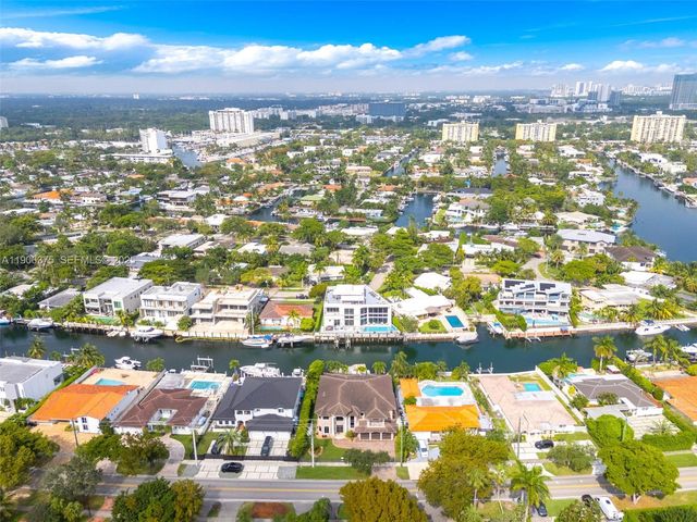 2085 Keystone Boulevard, North Miami, FL 33181