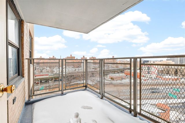 1966 Newbold Avenue 1109, Bronx, NY 10472