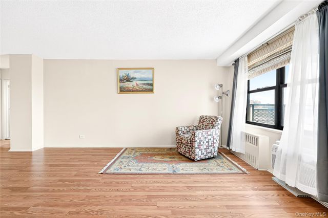 1966 Newbold Avenue 1109, Bronx, NY 10472