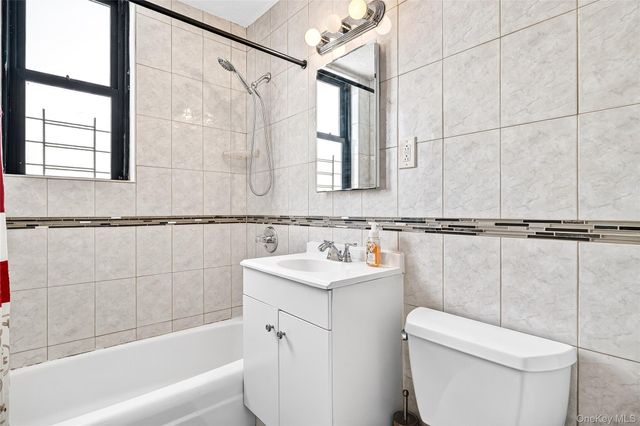 1966 Newbold Avenue 1109, Bronx, NY 10472