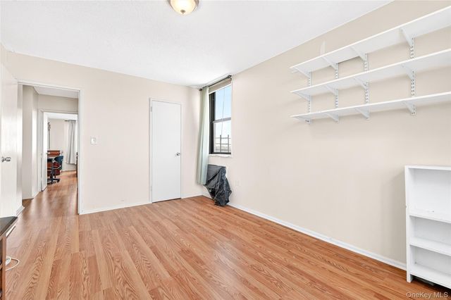 1966 Newbold Avenue 1109, Bronx, NY 10472