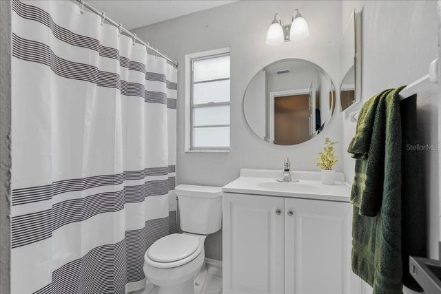 2120 FLETCHERS POINT CIRCLE, Tampa, FL 33613