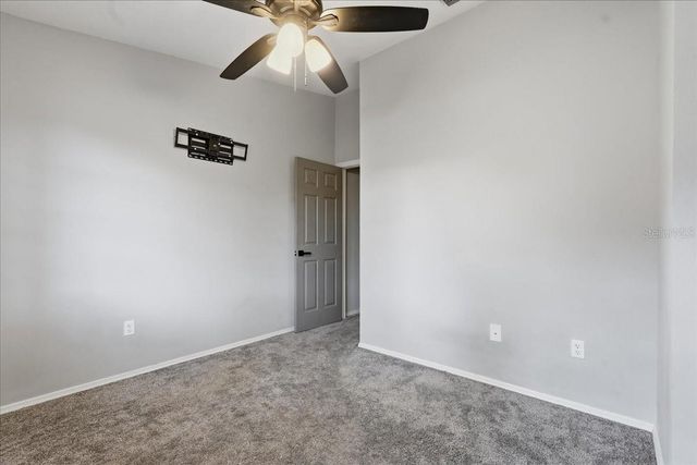 2120 FLETCHERS POINT CIRCLE, Tampa, FL 33613