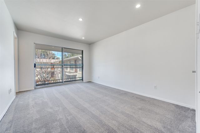 4616 W Lovers Lane 218, Dallas, TX 75209