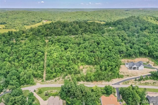 4495 Kingfisher Court, Augusta, MO 63332