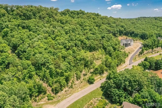 4495 Kingfisher Court, Augusta, MO 63332